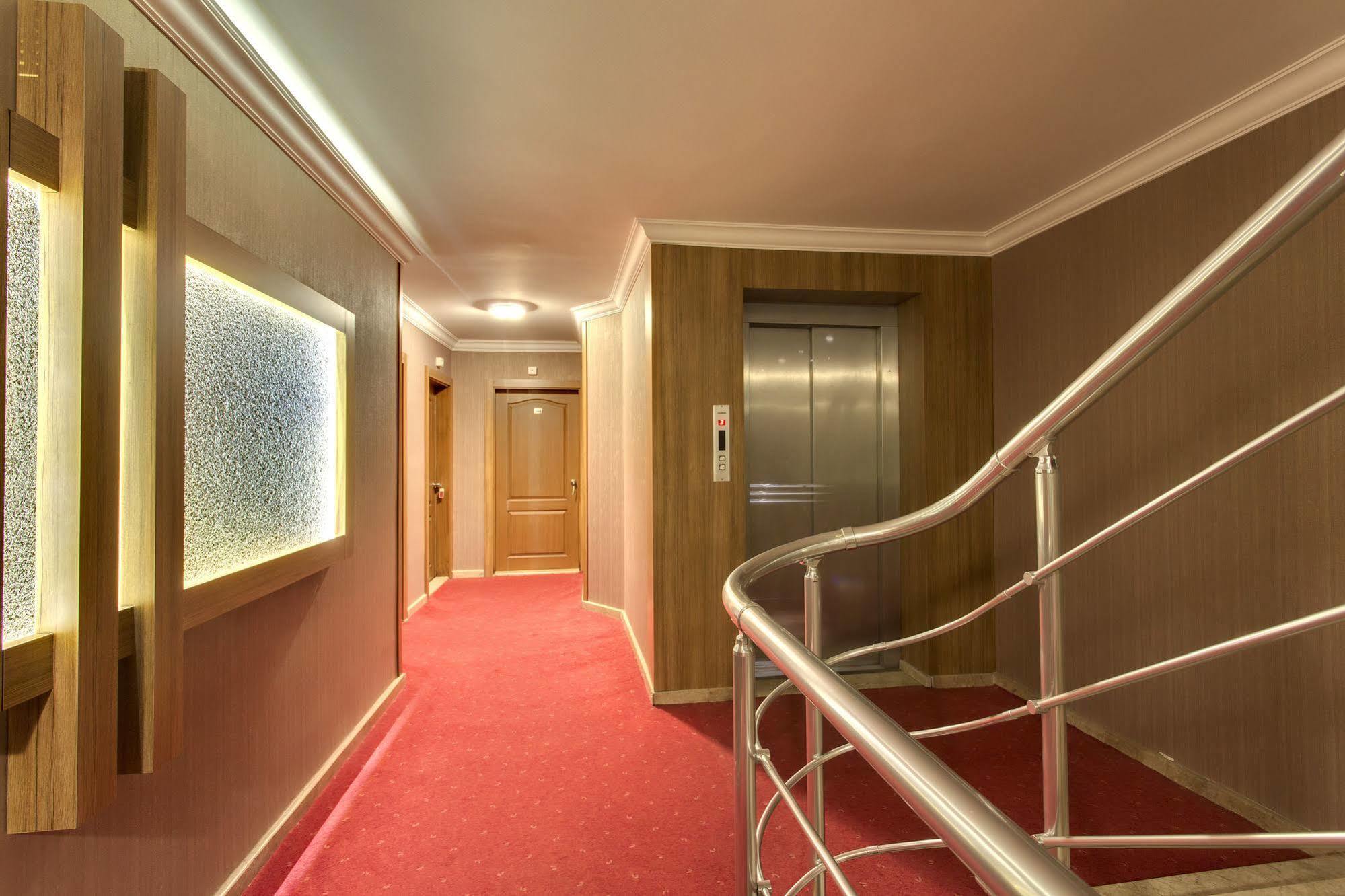 Antroyal Hotel Antalya Exterior foto